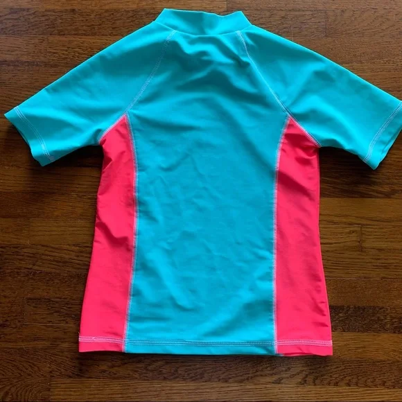 Kid’s Short Sleeve Rashguard * Size 7/8 - Picture 3 of 8